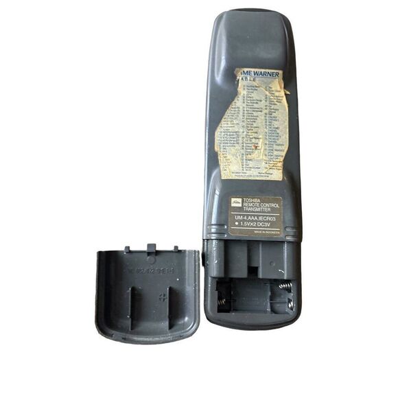 Toshiba VC-677 VCR Plus Remote Control Transmitter UM-4AAA 1.5V DC3V Grey - Picture 3 of 4